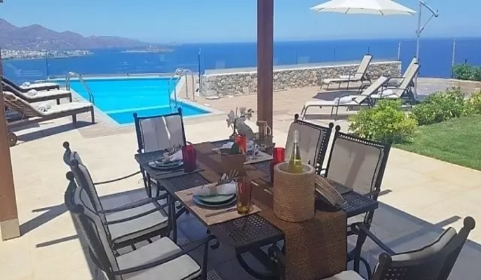 Moderne Villa in Agios Nikolaos_3.png