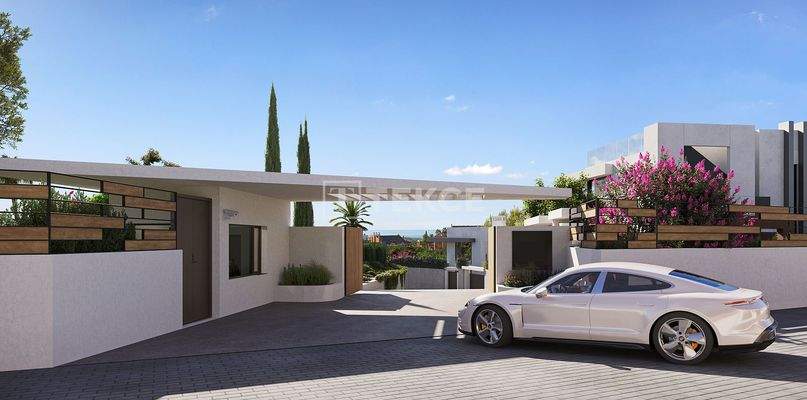 Luxury Detached Villas Close to Puerto Banus in Marbella
