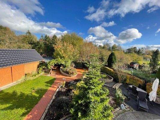 Gartenansicht vom Dachgeschoss