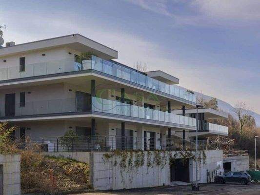 Luxuswohnung in Sale Marasino mit Blick auf den Lago d´Iseo