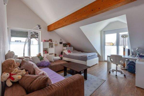 Kinderzimmer 3 im DG