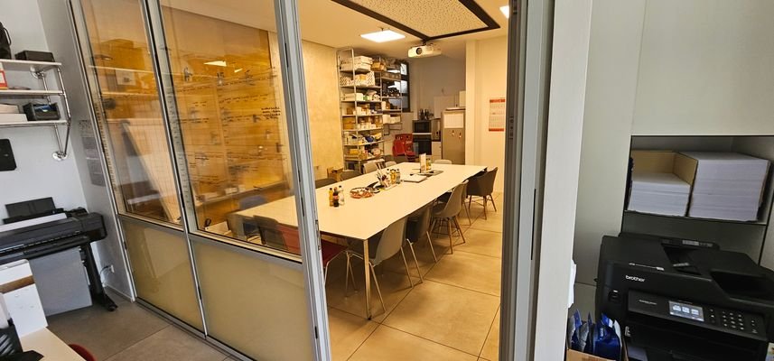 Büro / Verkaufsfläche 1