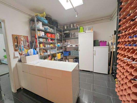 Abstell- Vorratsraum