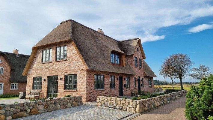 Ansicht baugleiches Haus.jpg