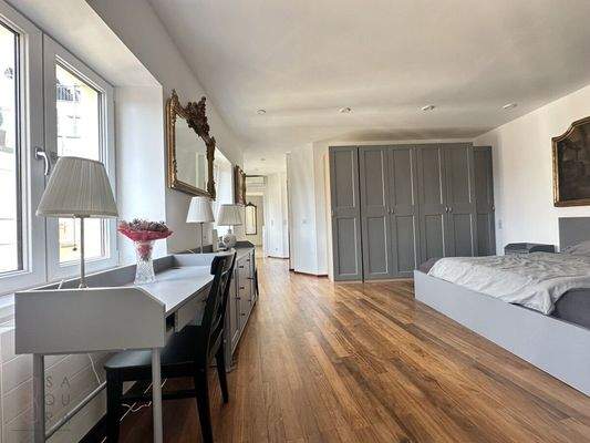 3zAp06sxkbFE5Kqf2h5VQ5