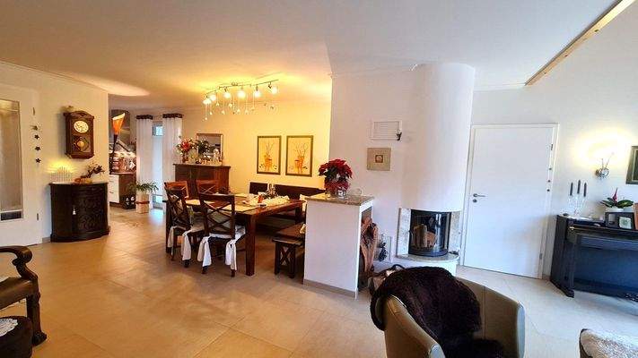 Wohnzimmer mit Küche