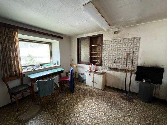 Mühlwald_Hof_Bauernhaus_Sanierungsbedürftig_Sand i