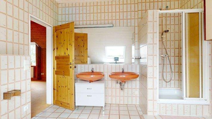 Bad Dachgeschoss - Anbau