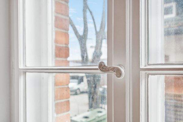 backbone_520832-B_043_WEB