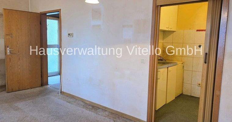 Wohn- und Esszimmer - Zugang Küche