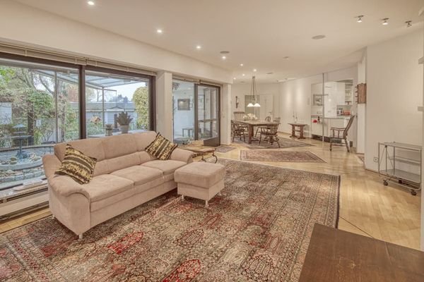 Wohnzimmer linker Bereich