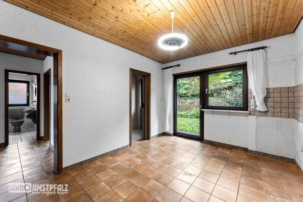 Kueche mit Abstellraum