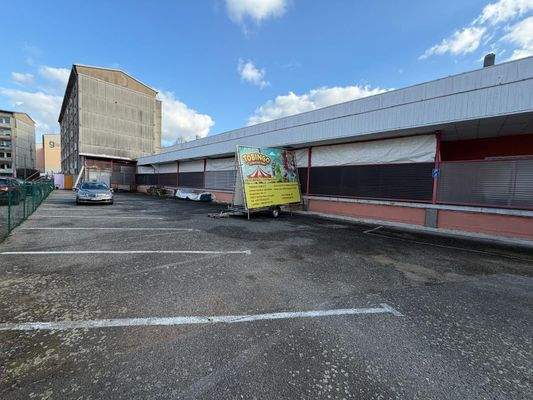 Außenansicht Laderampe