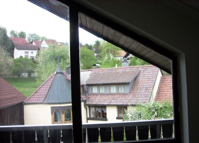 Ideale Singlewohnung mit Kochnische und Balkon in Weissenbrunn bei Kronach