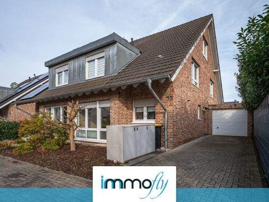 Hausansicht mit Maske