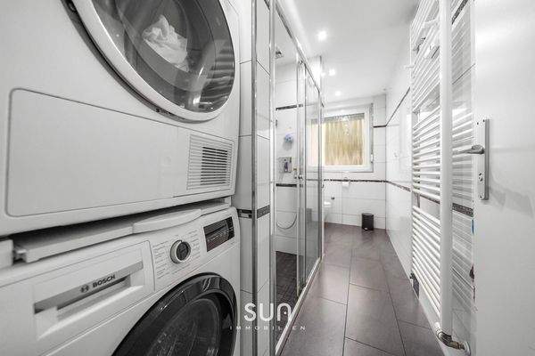 BADEZIMMER MIT TAGESLICHT