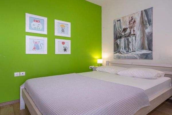 Kreta, Karteros: Einfamilienhaus in Stadtnähe zu verkaufen