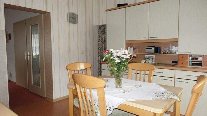 Küche, rechtes Haus