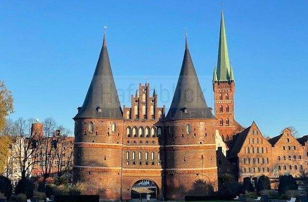 Holstentor