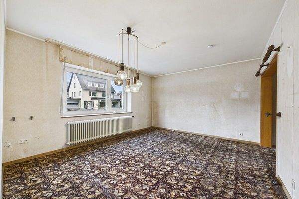 CAM03586G0-PR0062-STILL014