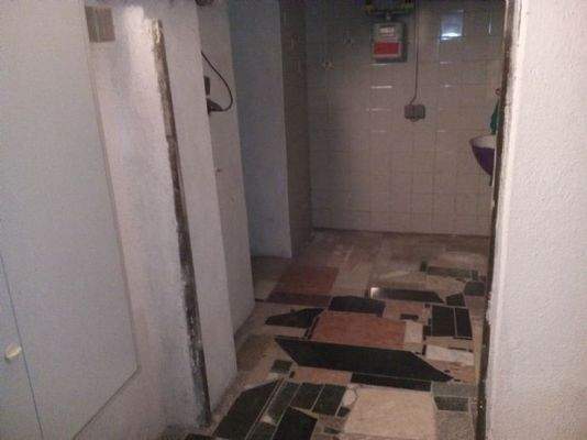 gepflegter trockener Keller