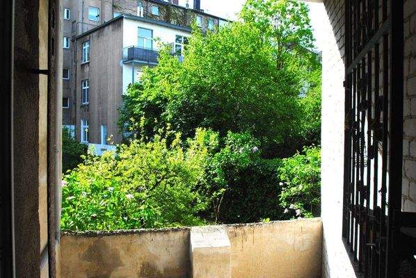 Möglichkeit zum Bau einer Terrasse im EG