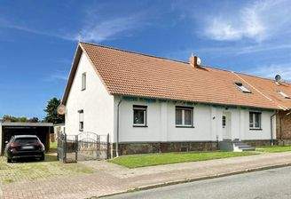 Hausansicht Straßenseite