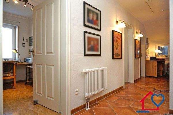 OG Flurbereich Gästezimmer.JPG