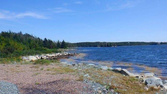 Grundstücksende Lot 7 nach Wendeplatte