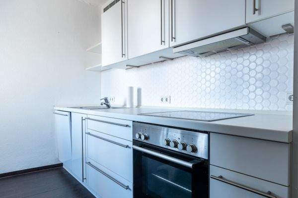 Große Wohnung Dachgeschoss Küche