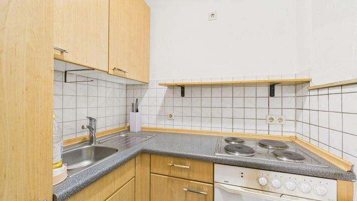 kleine, separate Küche