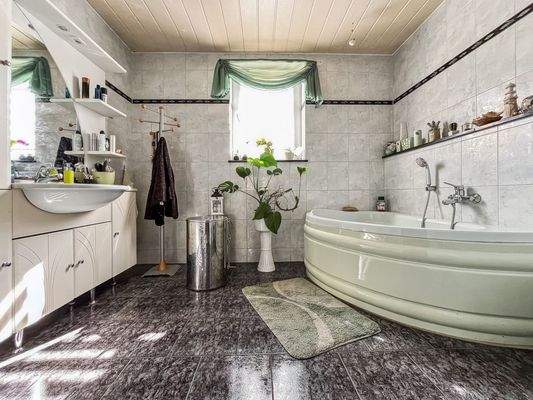 Badezimmer - Erdgeschoss