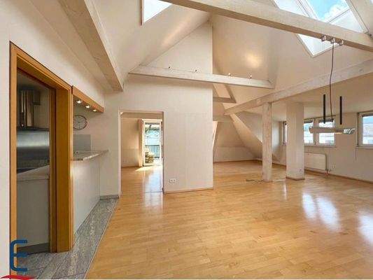 außergewöhnlicher Wohn-Essraum W 4