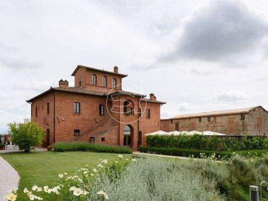 Luxushotel in Sinalunga Stadt