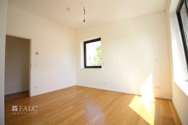 großes Schlafzimmer