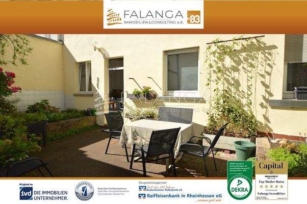 Titel sonniger Hofbereich I