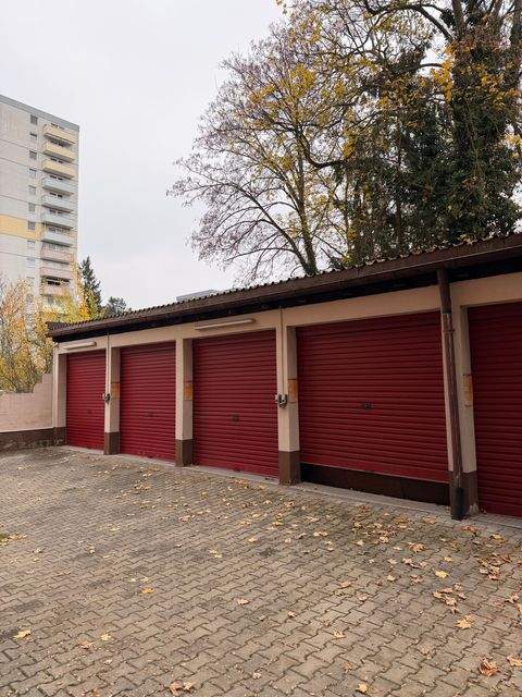 Fürth Garage, Fürth Stellplatz