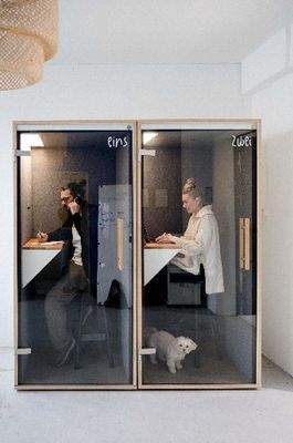 Telefonkabinen - MuteLabs