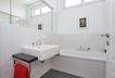 Modernes Badezimmer