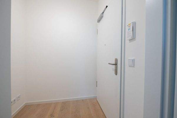 Best_Place_Eiswerder_WE96_Flur-10