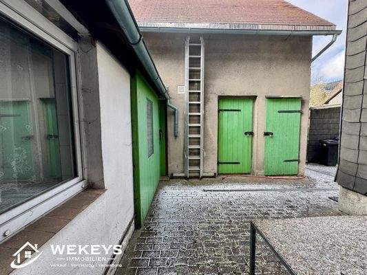 kleiner Innenhof zur Werkstatt