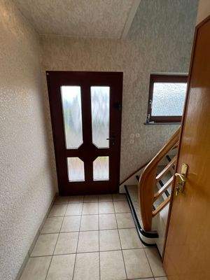 Flur mit Hauseingang