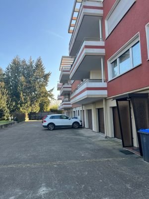 Rückseite mit 2. Balkonen