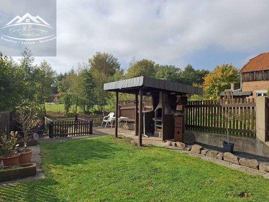 27 Garten II mit Grill