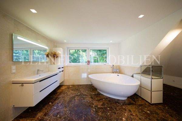 Lehner Immobilien  78