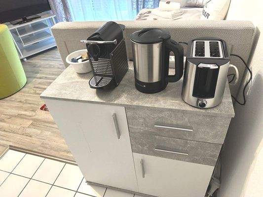 Nespresso, Wasserkocher, Toaster....