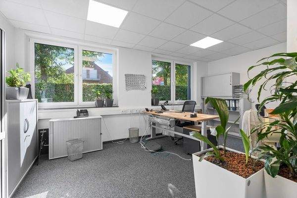 5Plus Immo Gewerbeobjekt Miete Würselen