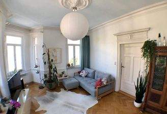 Sanierte Altbau-Liebhaber-Wohnung in Fürth!