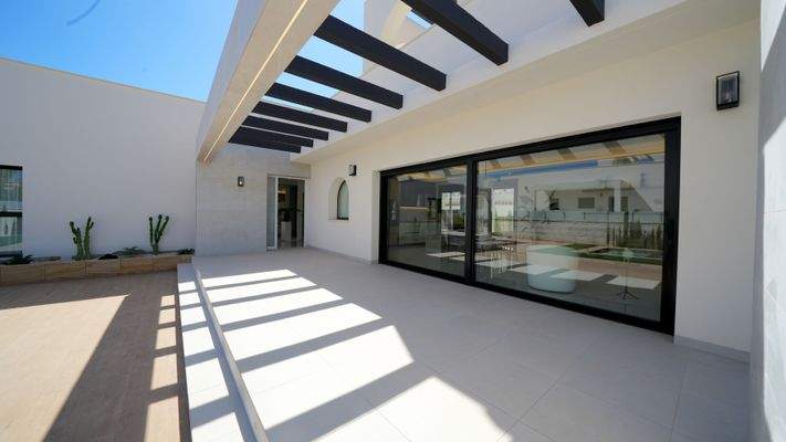 Terrasse mit Beleuchtung 