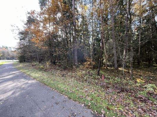 untere Grenze am Fahrradweg